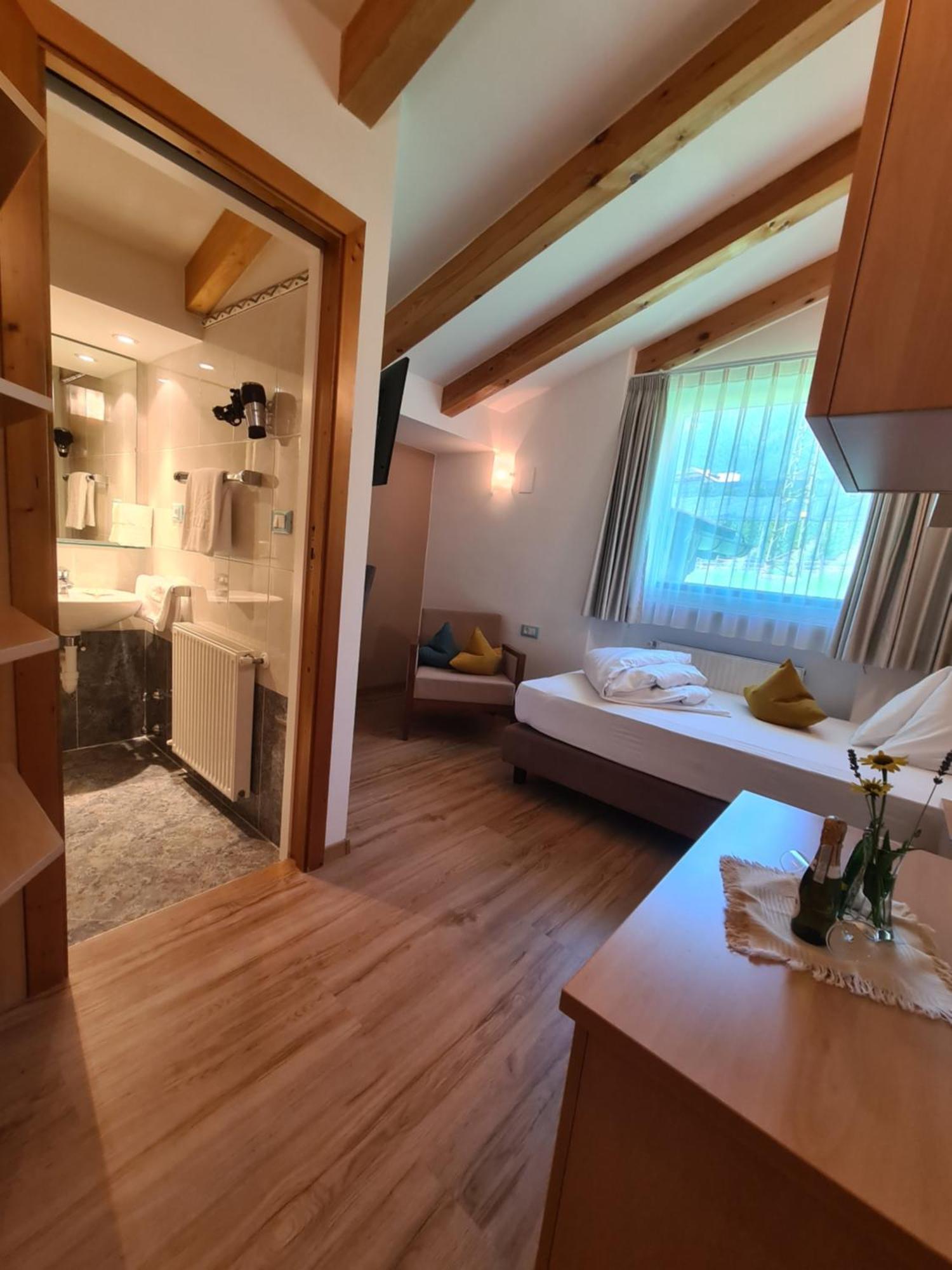Appartementhaus Residence Hirzer Tirolo Eksteriør billede